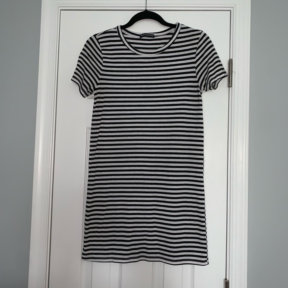 Brandy Melville t-shirt dress